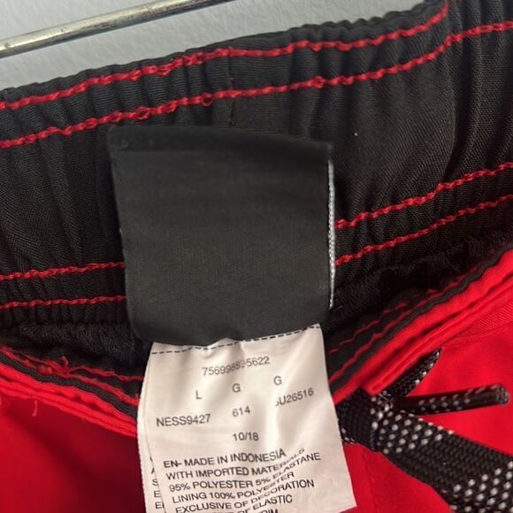 Nike red swim trunks shorts Men’s L - Picture 7 of 12